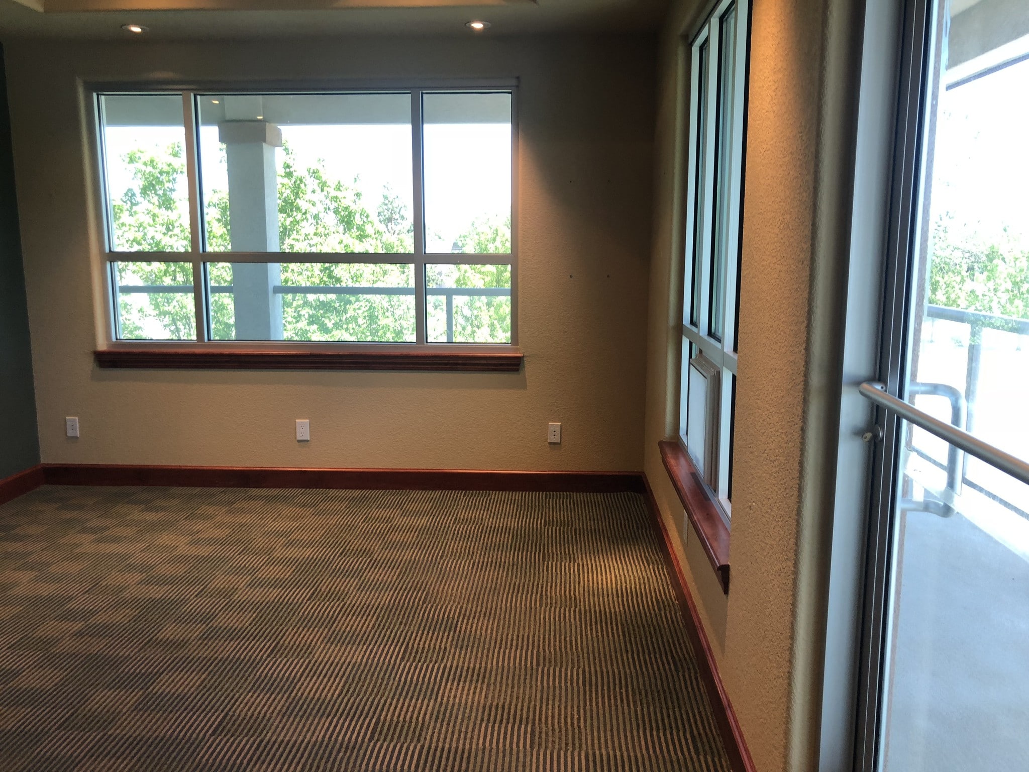 680 W Nye Ln, Carson City, NV for sale Interior Photo- Image 1 of 1