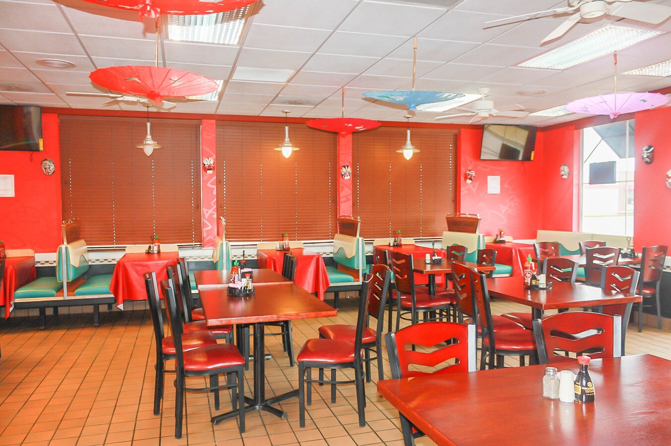 1803 E 1st St, Pratt, KS 67124