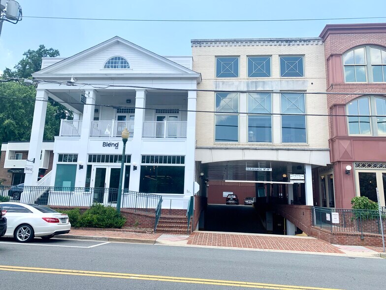 111 Church St NW, Vienna, VA for lease - Building Photo - Image 1 of 2