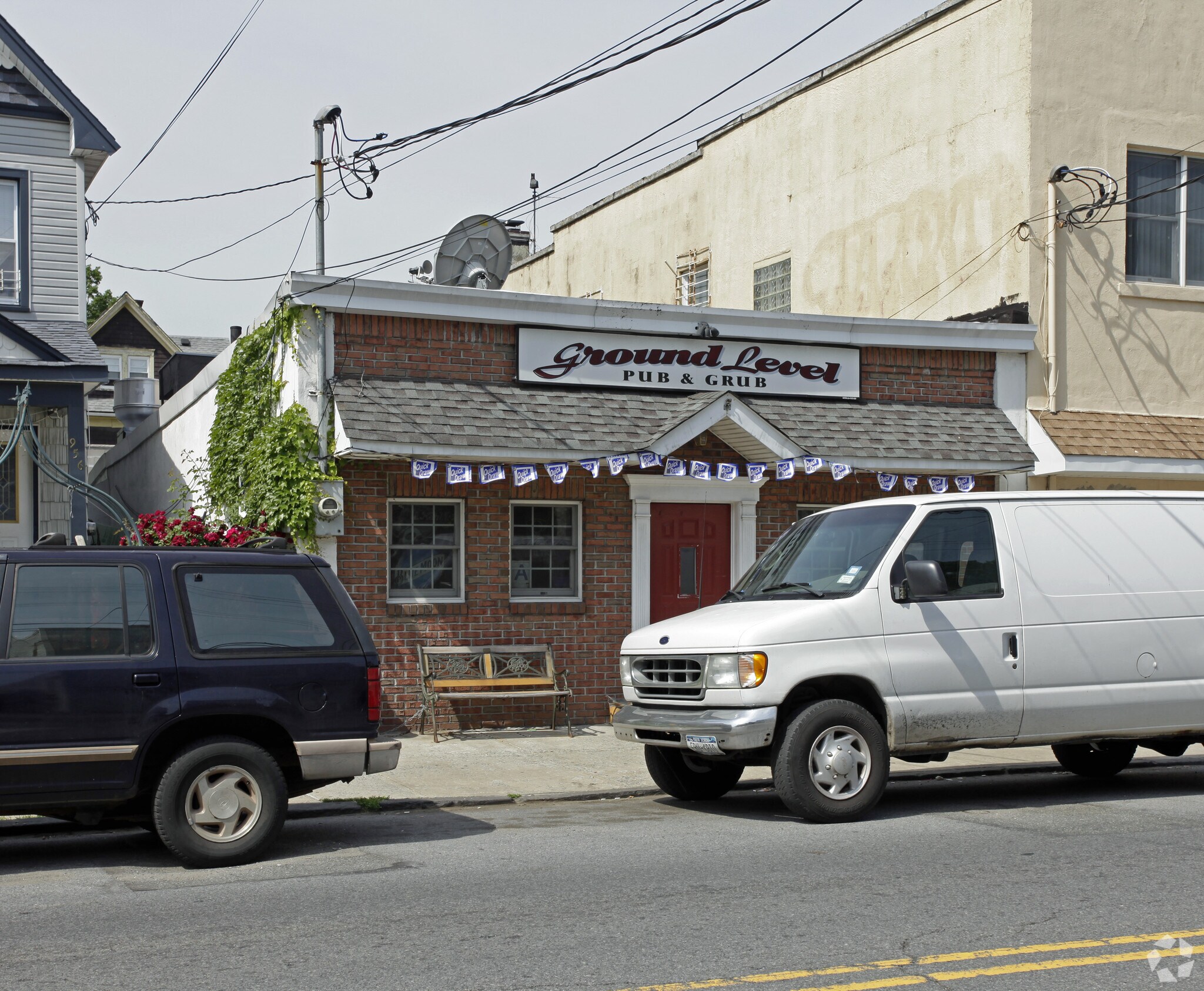 958 Post Ave, Staten Island, NY for sale Primary Photo- Image 1 of 1