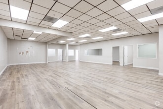 499 NW 70th Ave, Plantation, FL for sale Interior Photo- Image 2 of 5