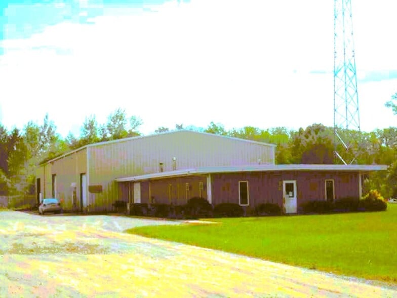 8260 Van Dyke Rd, Cass City, MI for lease - Building Photo - Image 1 of 13