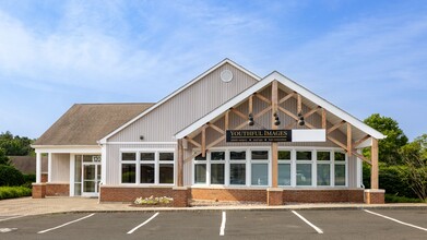 120-152 Simsbury Rd, Avon, CT for lease Building Photo- Image 1 of 2