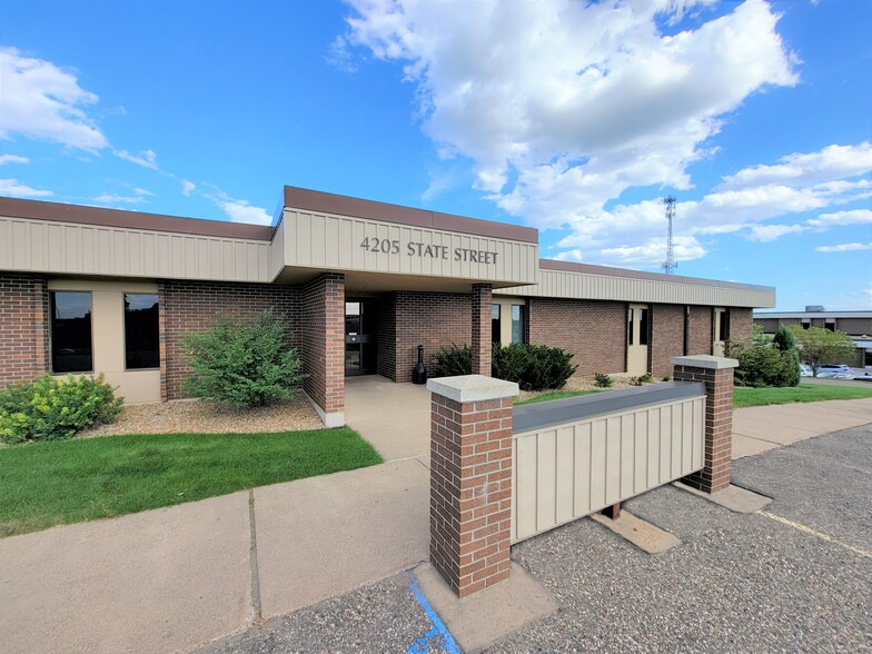 4205 State St, Bismarck, ND for sale - Building Photo - Image 1 of 1