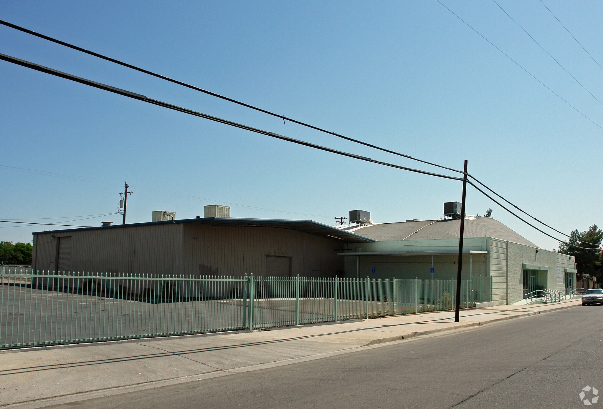 N Mariposa & E Hammond portfolio of 2 properties for sale on LoopNet.com Building Photo- Image 1 of 5