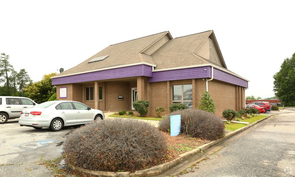 8311 Two Notch Rd, Columbia, SC for sale - Primary Photo - Image 1 of 1