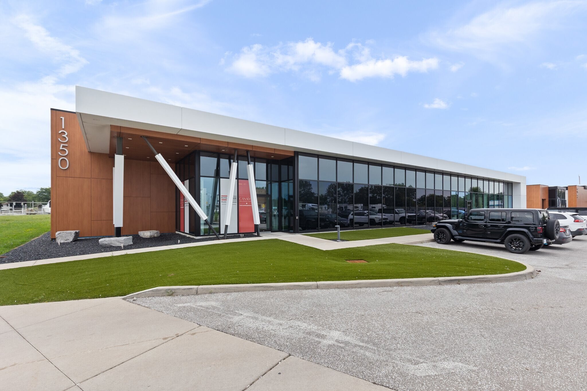 1350 Provincial Rd, Windsor, ON for lease Building Photo- Image 1 of 41
