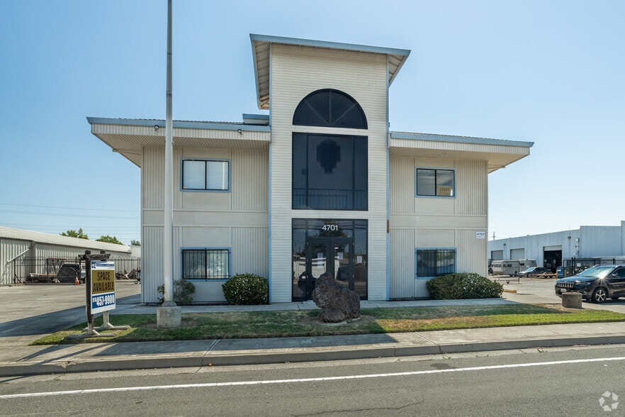 4701 24th St, Sacramento, CA for lease - Building Photo - Image 1 of 8