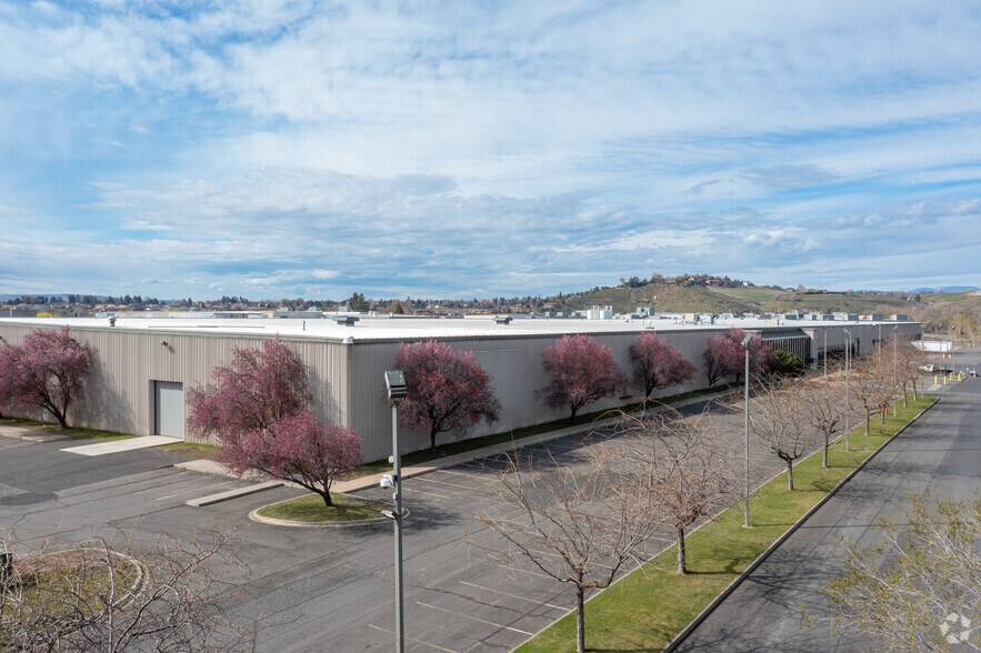 2801 River Rd, Yakima, WA for sale - Primary Photo - Image 1 of 1