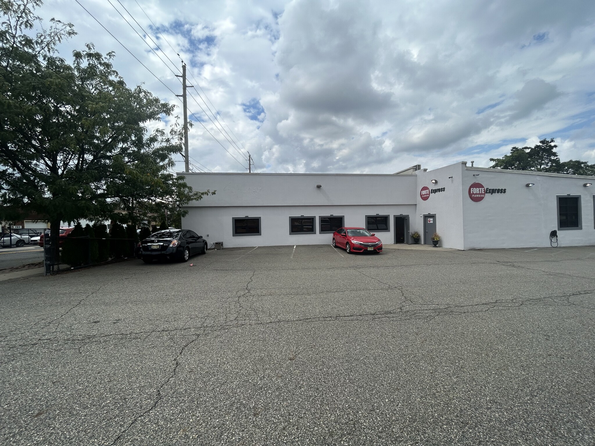 225 Paterson Ave, Wallington, NJ for lease Building Photo- Image 1 of 1