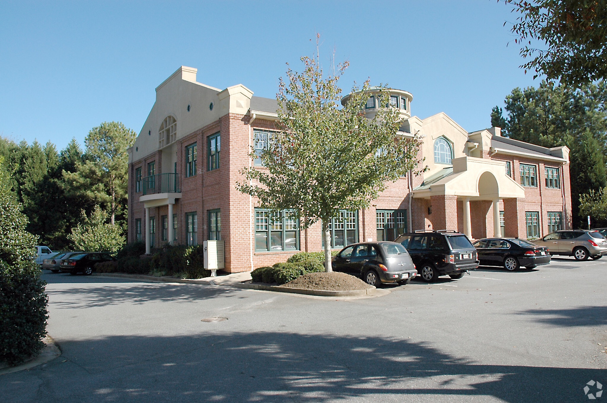 1095 Old Roswell Rd, Roswell, GA 30076 Old Roswell Professional