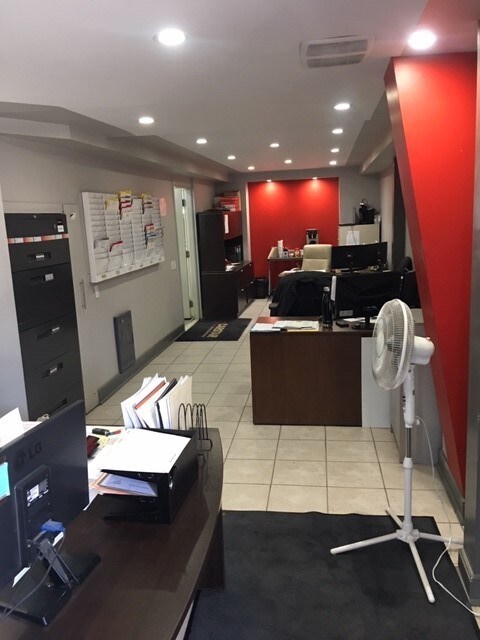 2520 Centre Ave NE, Calgary, AB for sale Interior Photo- Image 1 of 1