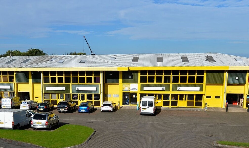 Enterprise Way, Cheltenham for lease - Building Photo - Image 2 of 4