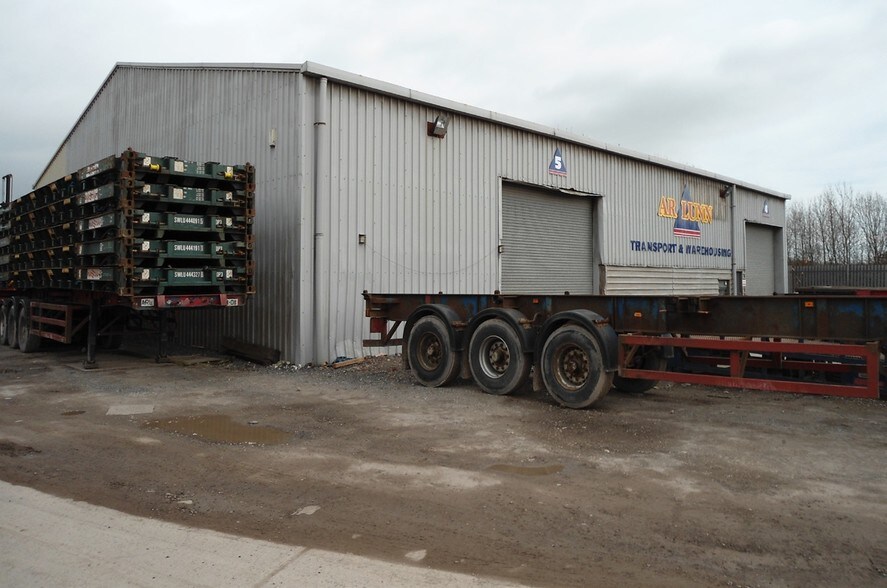 Hedon Rd, Hull, HU12 8FB Century Yard Hull