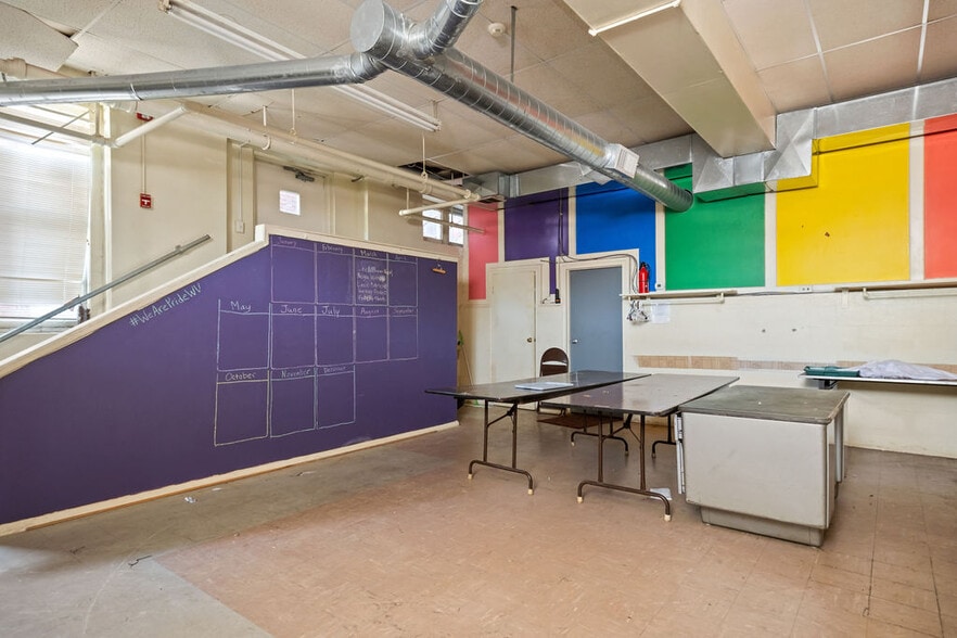 501 Elizabeth St, Charleston, WV for sale - Building Photo - Image 3 of 28