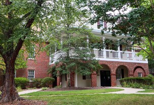 5540 Mcneely Dr, Raleigh NC - Live-Work Space