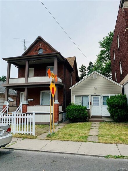 640 7th St, Niagara Falls, NY for sale - Primary Photo - Image 1 of 1