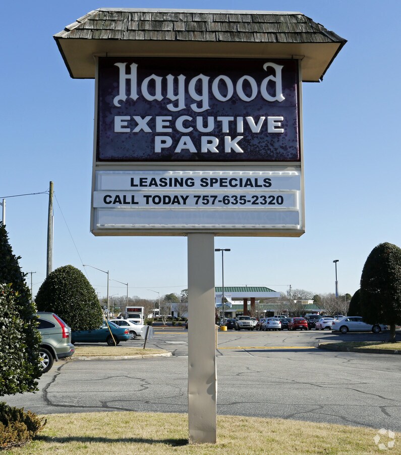 4663 Haygood Rd, Virginia Beach, VA 23455