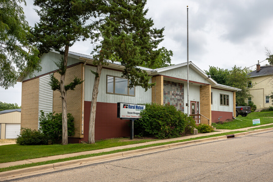 410 N Union St, Dodgeville, WI for sale - Building Photo - Image 3 of 31