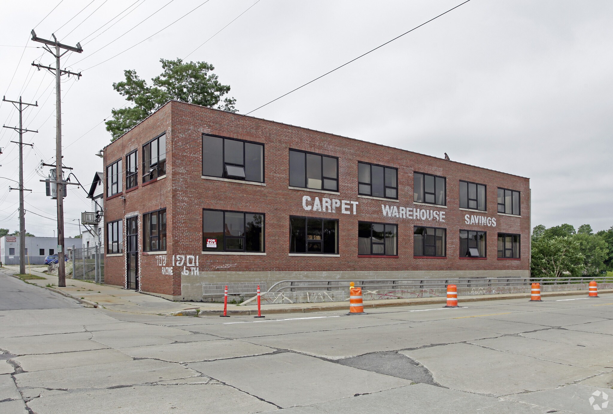 702 Racine St, Racine, WI for sale Primary Photo- Image 1 of 1