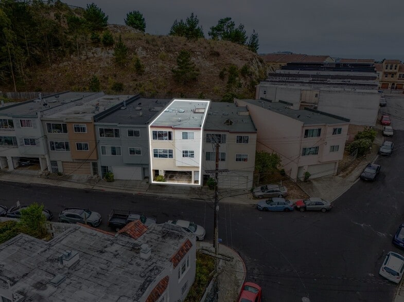 891 Bellevue Ave, Daly City, CA for sale - Primary Photo - Image 1 of 6
