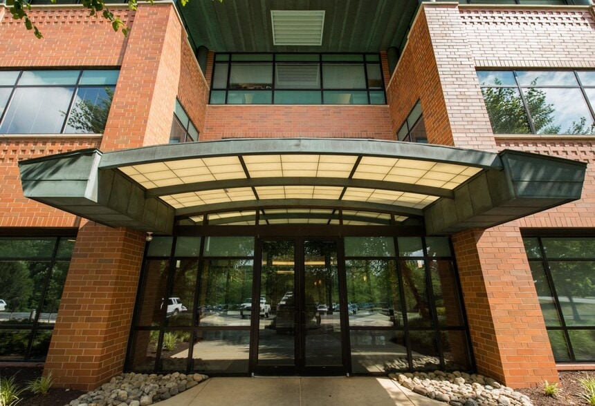 690 Stockton Dr, Exton, PA for lease - Building Photo - Image 3 of 77