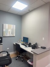 475 W 55th St, Countryside, IL for lease Interior Photo- Image 2 of 5