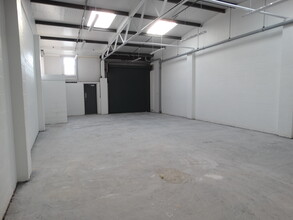 Albion St, Brighton for lease Interior Photo- Image 2 of 4