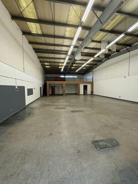 Dadford Rd, Silverstone for lease - Building Photo - Image 1 of 5