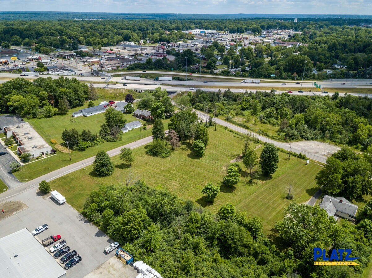 Motor Inn Dr East Liberty St, Youngstown 44505 Motor Inn Dr / E