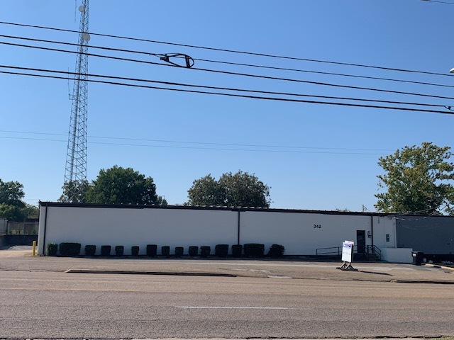 342 W Cotton St, Longview, TX for lease - Building Photo - Image 1 of 10