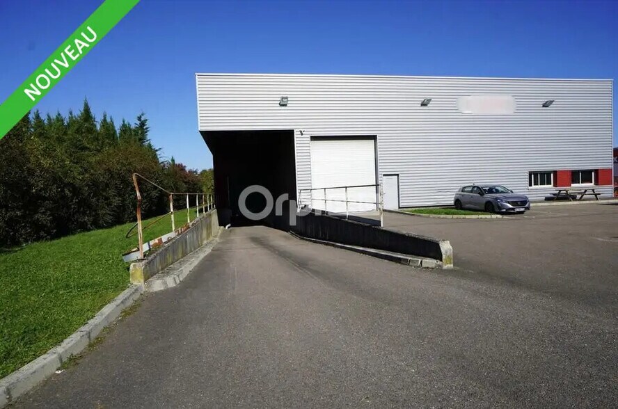 Flex in Dijon for lease - Building Photo - Image 2 of 7