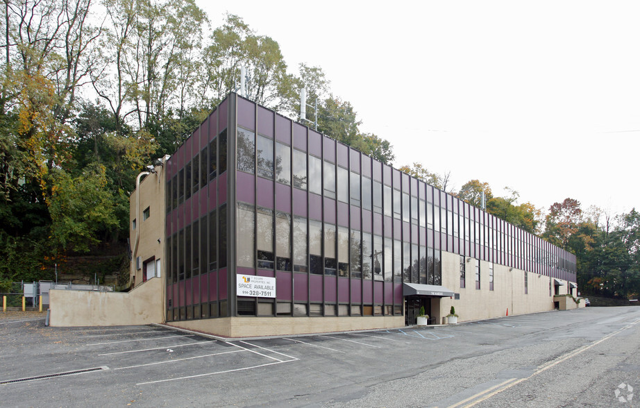 56 Lafayette Ave, White Plains, NY for lease - Primary Photo - Image 1 of 13