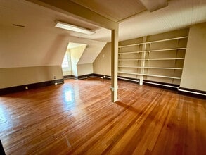 840-848 W 4th St, Winston-Salem, NC for lease Interior Photo- Image 1 of 3