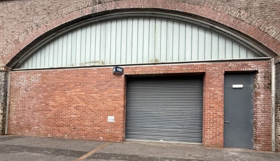 Woollam Pl, Manchester for lease - Building Photo - Image 2 of 4