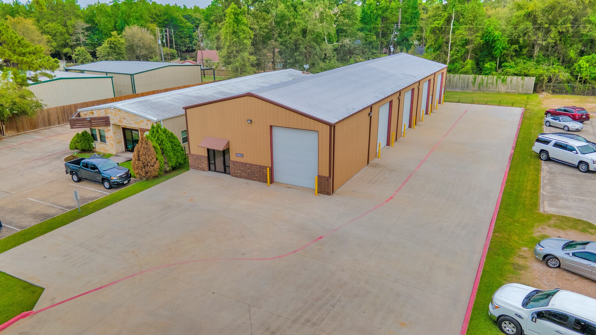 32211 Tamina Rd, Magnolia, TX for sale Building Photo- Image 1 of 1