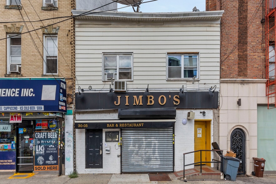 3005 Astoria Blvd, Astoria, NY for lease - Building Photo - Image 3 of 4