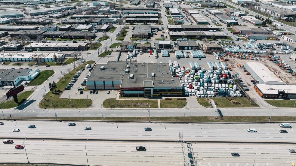 3000 Boul Pitfield, Montréal, QC for sale - Building Photo - Image 2 of 6