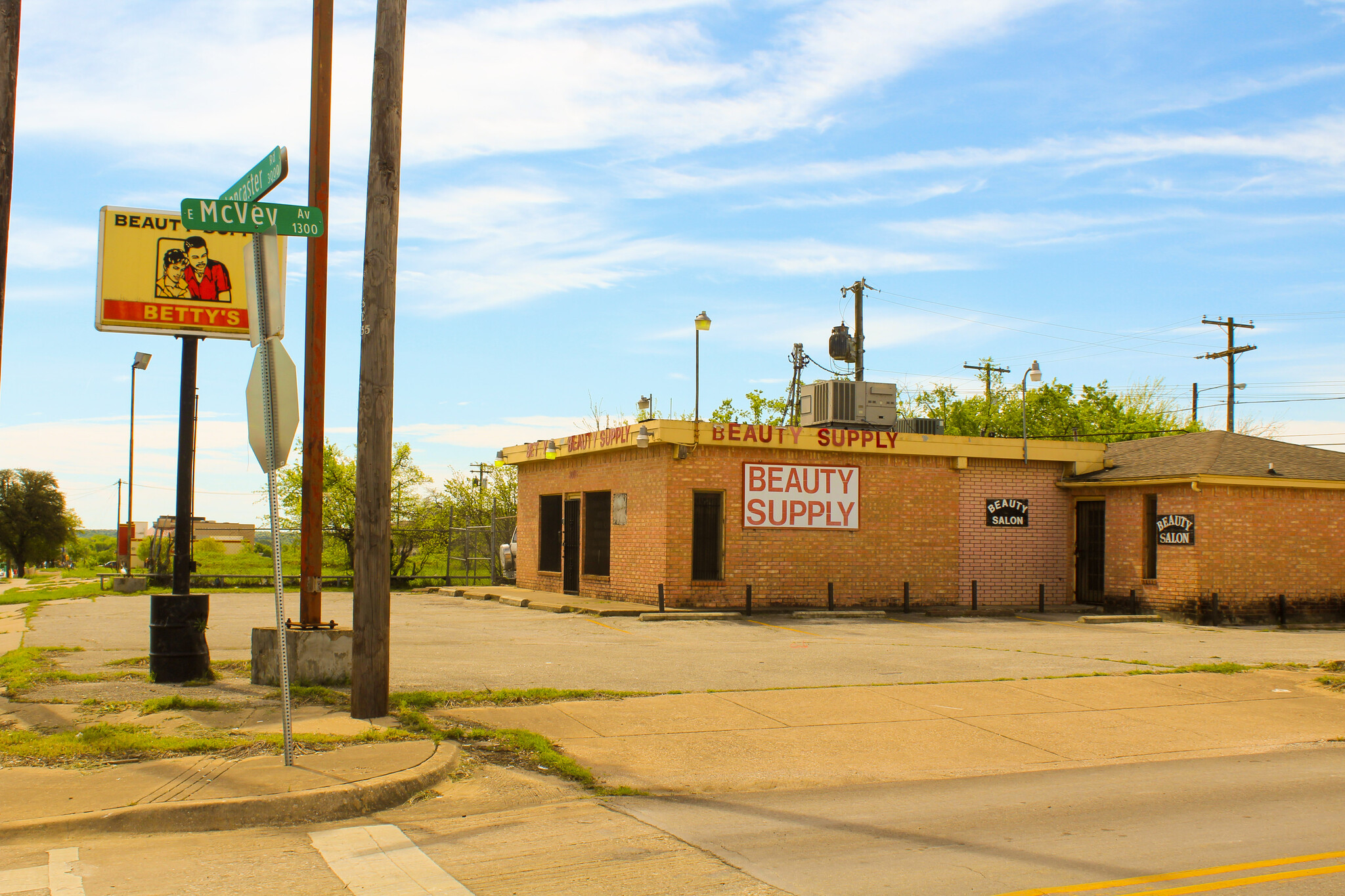 3005 S Lancaster Rd, Dallas, TX for sale Building Photo- Image 1 of 1