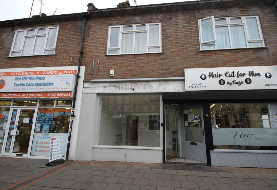 52 Shenley Rd, Borehamwood for lease Primary Photo- Image 1 of 2