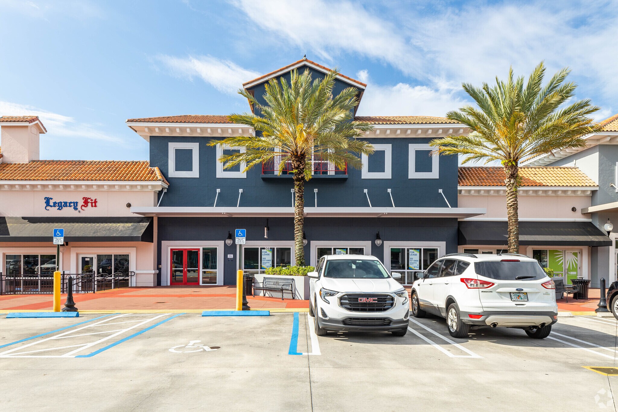 8330-8505 Mills Dr, Miami, FL for lease Building Photo- Image 1 of 25