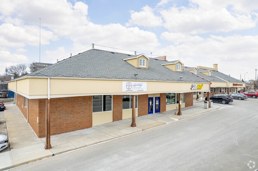 55015521 Odana Rd, Madison, WI 53719