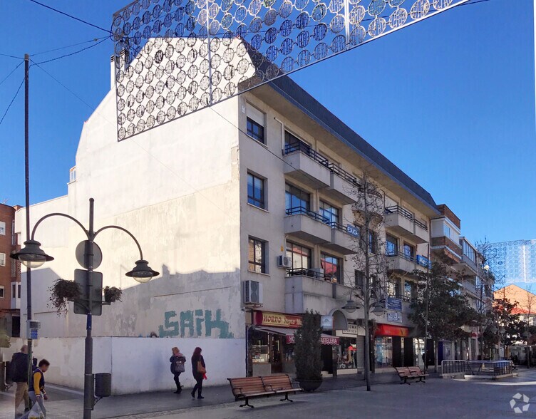 Calle Gran Via, 46, Majadahonda, Madrid for sale - Building Photo - Image 1 of 1
