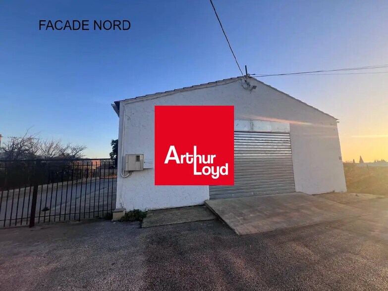 Flex in Saint-Cyr-sur-Mer for lease - Building Photo - Image 1 of 6