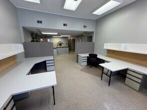 109 Main st, Delphi, IN for lease Interior Photo- Image 2 of 5