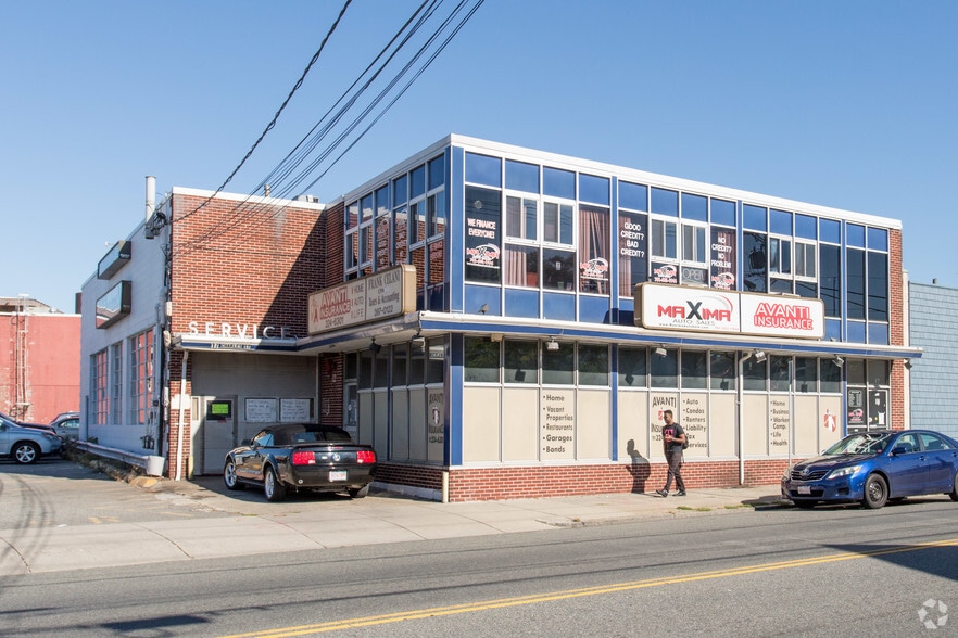 17 Charles St, Malden, MA for sale - Primary Photo - Image 1 of 1