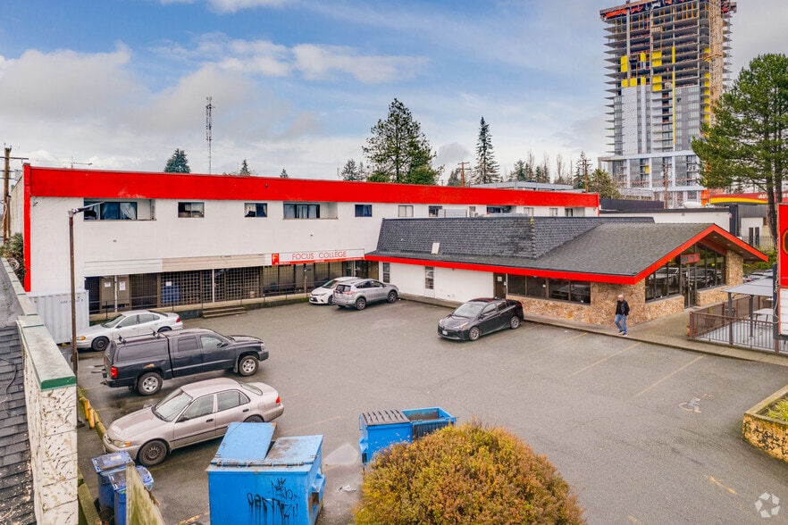 13655 104th Ave, Surrey, BC for sale - Primary Photo - Image 1 of 1