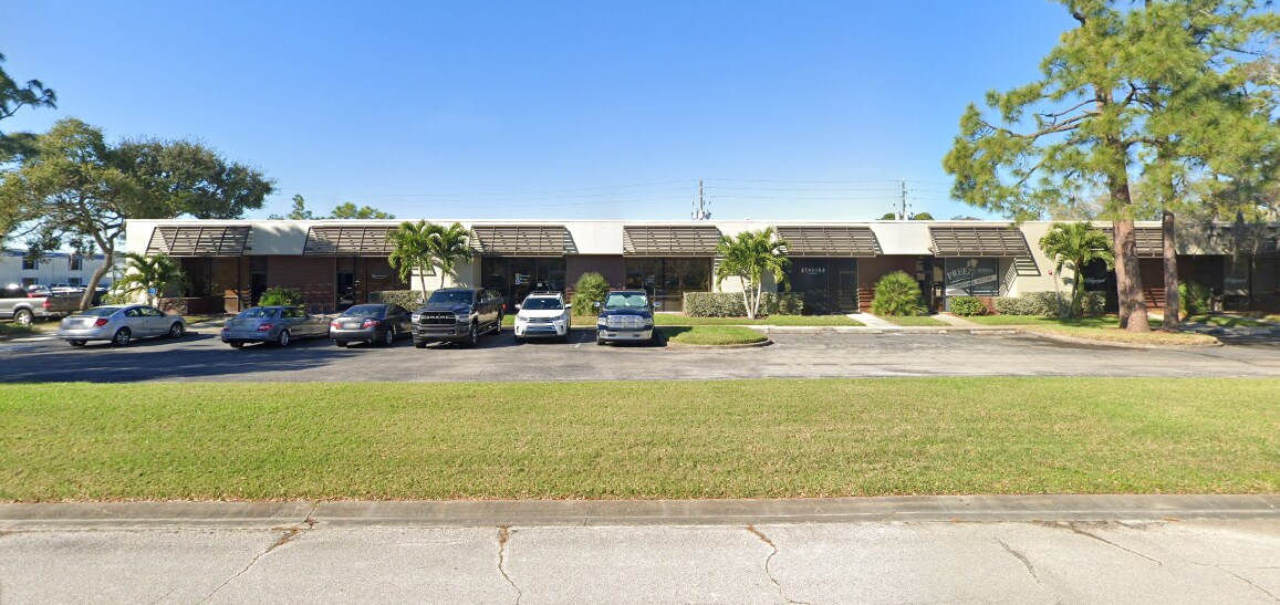 10550 72nd St, Seminole, FL for sale Building Photo- Image 1 of 1