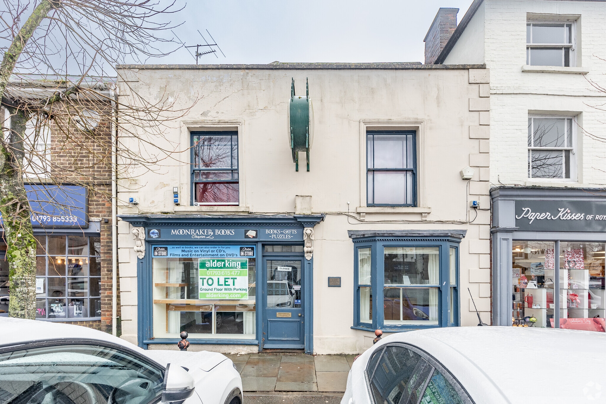 42 High St, Royal Wootton Bassett for lease Primary Photo- Image 1 of 3
