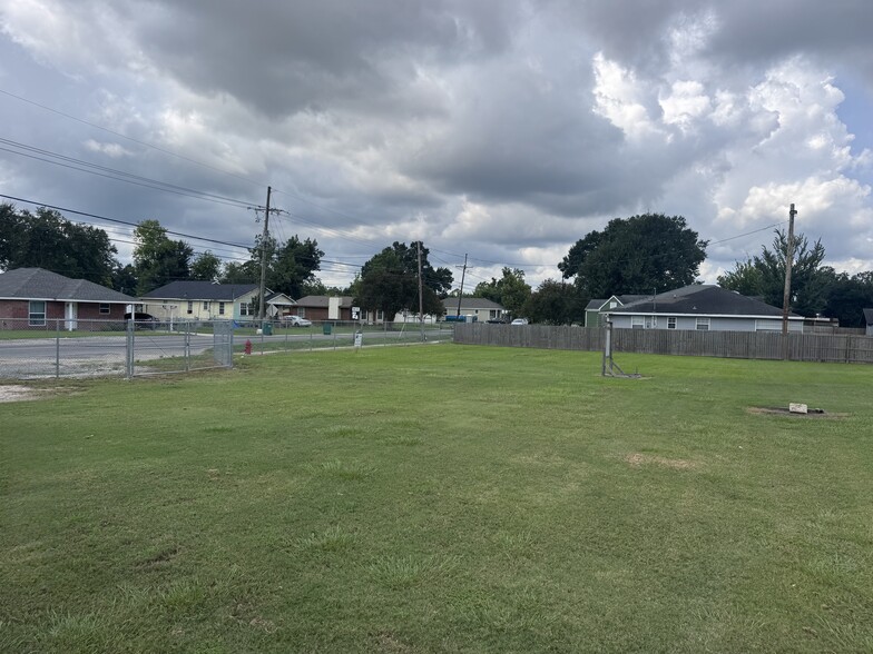 361 Elm st, La Place, LA for sale - Building Photo - Image 2 of 7